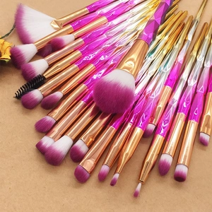 20pcs makeup brush set with diamond textured handles and purple gradient synthetic bristles