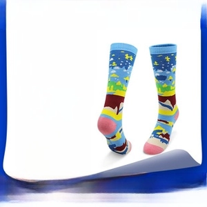 Thick merino wool kids ski socks with cartoon patterns and full towel bottom cushion