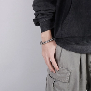 Men's titanium steel chunky O-chain bracelet in silver industrial hip-hop style