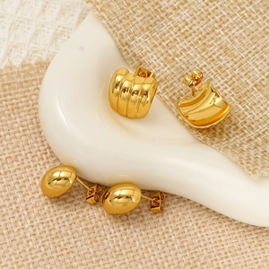 18K Gold Plated Stainless Steel Earrings Striped Croissant And Smooth Bean Style Waterproof Hypoallergenic Women Jewelry