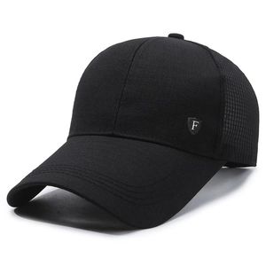 Men's breathable mesh baseball cap in black with extended brim and F metal logo
