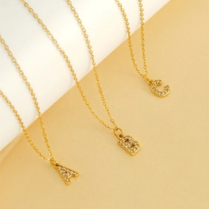 Colliers lettres A B C dorés en acier inoxydable sertis de cristaux brillants pour femme