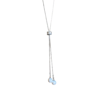 Collier en Y argenté minimaliste avec curseur en zircon et pendentifs en perles bleu clair
