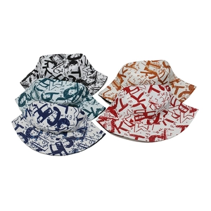 Cappelli a secchiello reversibili con stampa graffiti per protezione solare estiva