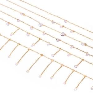 Minimalist 18k gold plated stainless steel necklace with sparkling clear zircon pendants