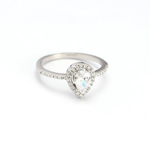 Elegant s925 silver halo ring with a brilliant pear-cut zircon and pave-set accents