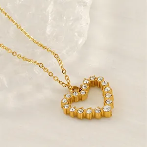 Heart Pendant Necklace Stainless Steel 18K Gold Plated Rhinestone Inlaid Hollow Design Fashion Jewelry For Women