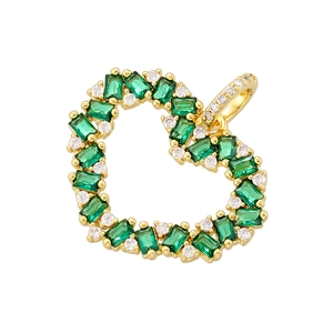 Luxury heart pendant in gold-plated copper with green emerald-cut and clear round stones