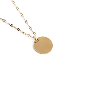 Minimalist gold stainless steel horseshoe pendant necklace with a flat chain design