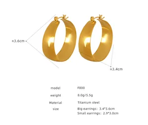 Detailed size chart showing dimensions for 18K gold plated titanium steel U-shaped earrings