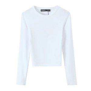 T-shirt court à manches longues et col rond blanc pour femme, coupe ajustée et épurée