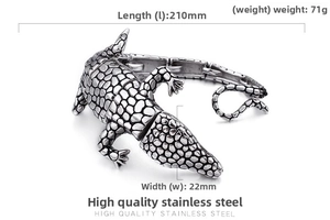 Détail du bracelet gourmette crocodile avec mesures de 210 mm de long et 22 mm de large