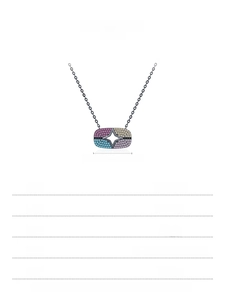 Spécifications du collier en argent 925 avec pendentif rectangulaire et zircons colorés