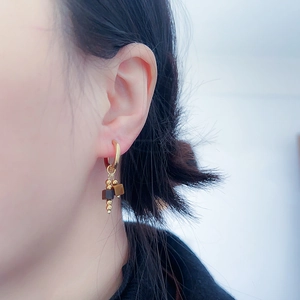 French vintage 18k gold plated hoop earrings with brown natural stone cube pendants