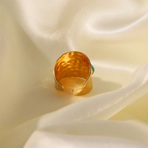 French style gold-plated stainless steel ring with green natural stones and hammered texture