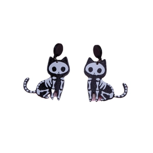 Halloween acrylic skeleton cat earrings in black and white gothic style for women