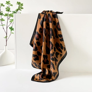 Quadratischer Schal Mit Leopardenmuster Fischgrätenmuster Vintage Polyester Satinngefühl Modische Hals Kopfbedeckung