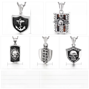 Detailed size chart for stainless steel punk pendants featuring skull and anchor designs
