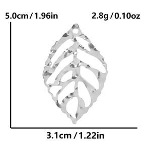Detailed size and weight specs for the 304 stainless steel leaf pendant in silver finish