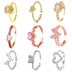 Detailed collection of 9 adjustable rings in gold, rose gold, and silver finishes