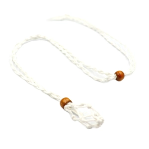 Collar artesanal de cuerda de algodón con bolsa de red y cuentas de madera