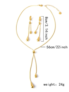 Gold waterdrop pendant jewelry set with size measurements for necklace and earrings