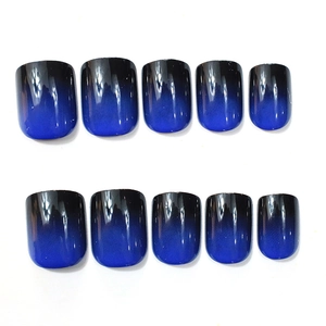 Lot de 10 faux ongles carrés courts avec dégradé bleu et noir effet œil de chat