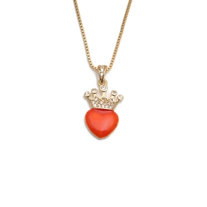 Élégant collier couronne plaqué or avec une pierre précieuse rouge en forme de cœur