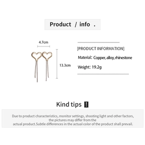 Detailed size specifications for heart tassel earrings with dimensions 4.7cm by 13.3cm