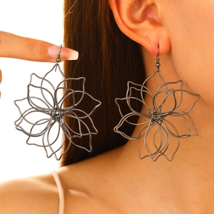 Statement gunmetal multi-layer woven lotus flower ring with an oversized hollow design