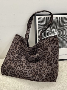 Retro faux suede leopard print large capacity tote bag with chic shoulder straps