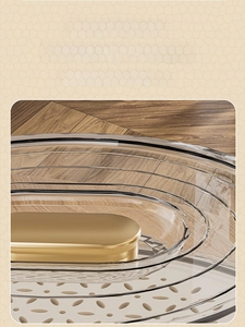 Detail of high transparency food cover featuring a luxury gold-plated handle for easy lifting