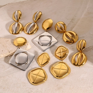 Chunky stainless steel geometric earrings with mixed gold and silver metallic finish