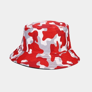 Detailed stitching and red camouflage pattern on a durable cotton outdoor bucket hat