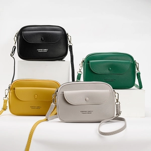 Women Crossbody Phone Bag PU Leather Lychee Pattern Small Square Messenger Bag With Adjustable Strap