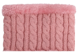 Detail of pink cable knit scarf showing soft faux fur lining for winter warmth