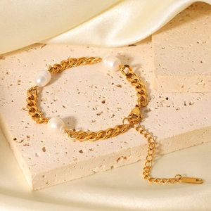 Artificial Pearl Cuban Link Bracelet Stainless Steel 18K Gold Plated French Luxury Minimalist Jewelry For Women