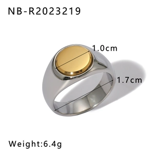 Detailed view of silver signet ring with 10mm gold circle top and 17mm inner diameter