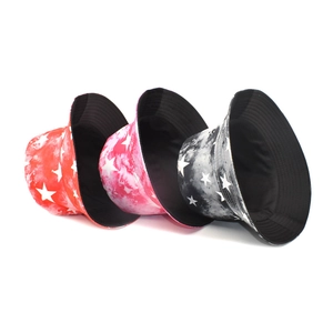 Tie-dye star print bucket hats in red, pink, and black styles for street fashion