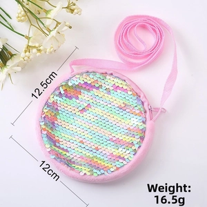 Close-up of pink plush sequin bag with 12.5x12cm dimensions and 16.5g weight detail