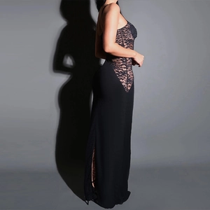 Elegant black lace patchwork maxi dress with a slim fit and backless evening style