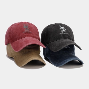 Distressed cotton baseball caps with cartoon cat embroidery in four assorted colors