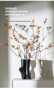 Kreative Keramikvase in Ballettschuh-Form mit matter Textur und eleganten Schatten