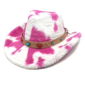 Chapeau de cowboy en peluche à motif vache rose avec bandeau en pierres précieuses