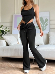 Damen-Set mit schwarzem Neckholder-Top und Schlaghose mit hoher Taille für Sommer