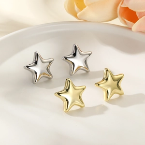 Minimalist Copper Plated 18k Gold Geometric Smooth Five-Pointed Star Stud Earrings For Women High-End Jewelry Earrings Gift