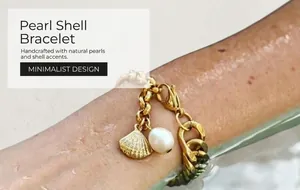 Detail of 18K gold-plated Cuban chain bracelet with shell pendant and white pearl