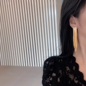 Elegante goldene lange Quastenkette Ohrringe für Damen mit hochwertigen 925er Silbernadeln