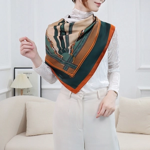 Luxury style chain print square silk scarf for women, elegant fashion neckerchief for spring.