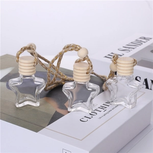 Five-pointed star glass car perfume bottle with wooden cap and adjustable rope hanger